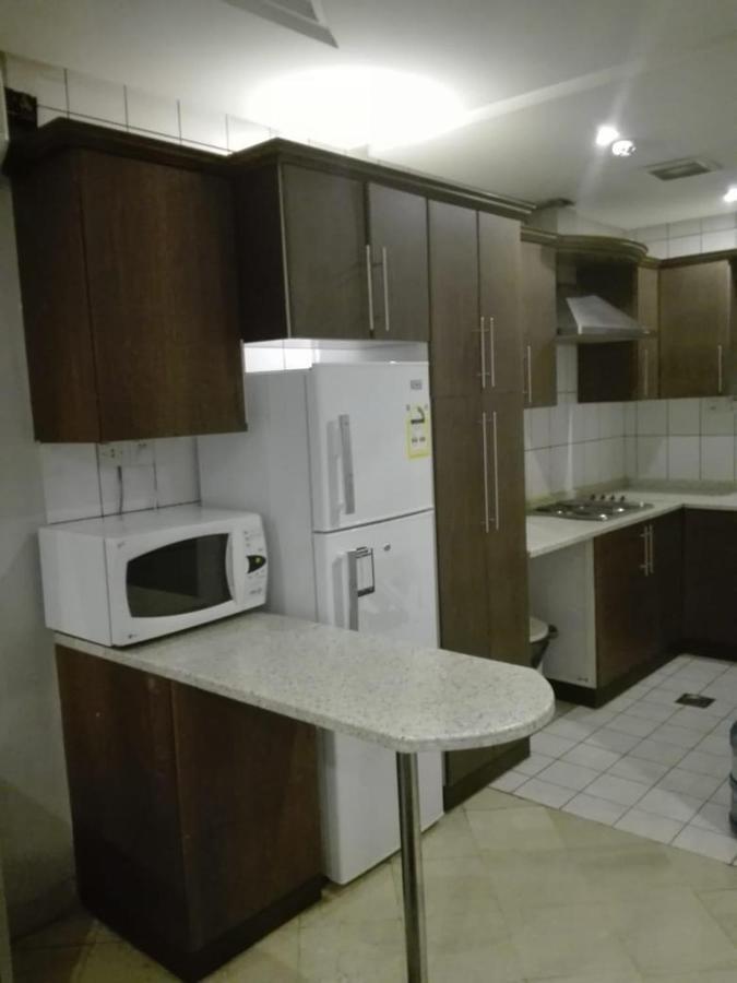 Sixty Three Hotel Suites Riaad Buitenkant foto