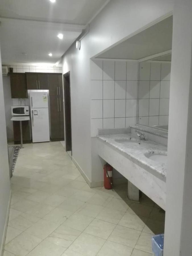 Sixty Three Hotel Suites Riaad Buitenkant foto